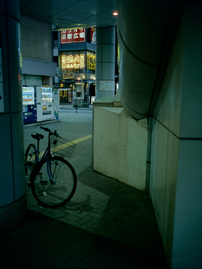 #00561 - 2025/01 - Cinestill 800t - Tachikawa